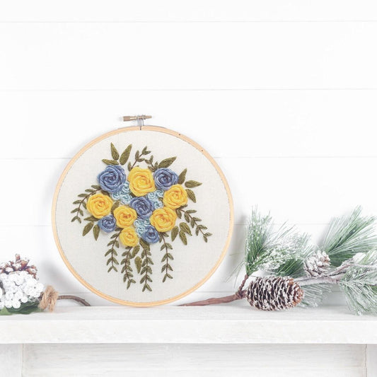 Sunny Bouquet Embroidery Kit 6"