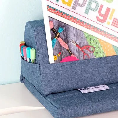 Stitchy Stand by Lori Holt