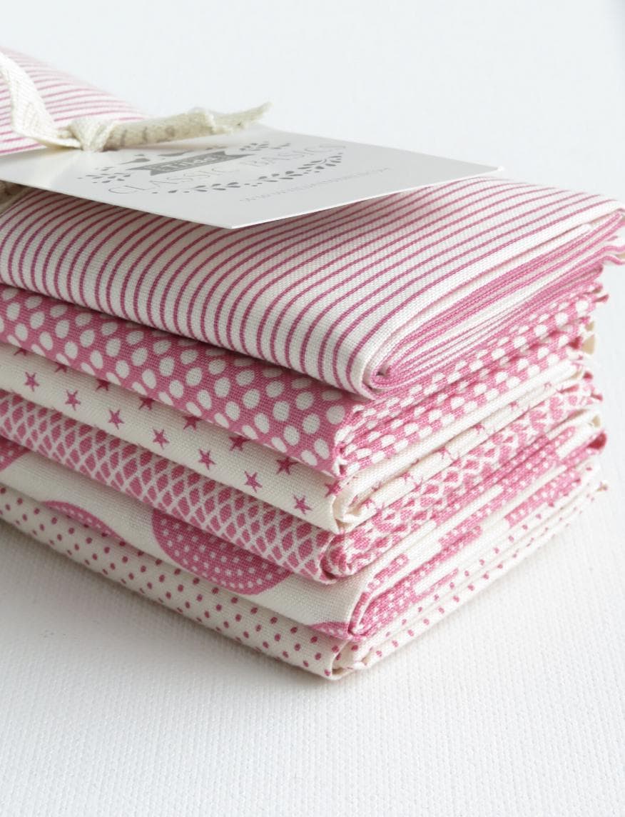 Tilda Basic Classics-FQB 6 Fabrics, Pink