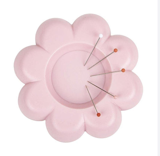 Flower Power Magnetic Pin Holder - Lori Holt of Bee in my Bonnet